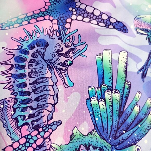 Constantly Varied Gear CVG Cropped Leggings Coral Reef Print Seahorse Starfish M - Picture 7 of 8